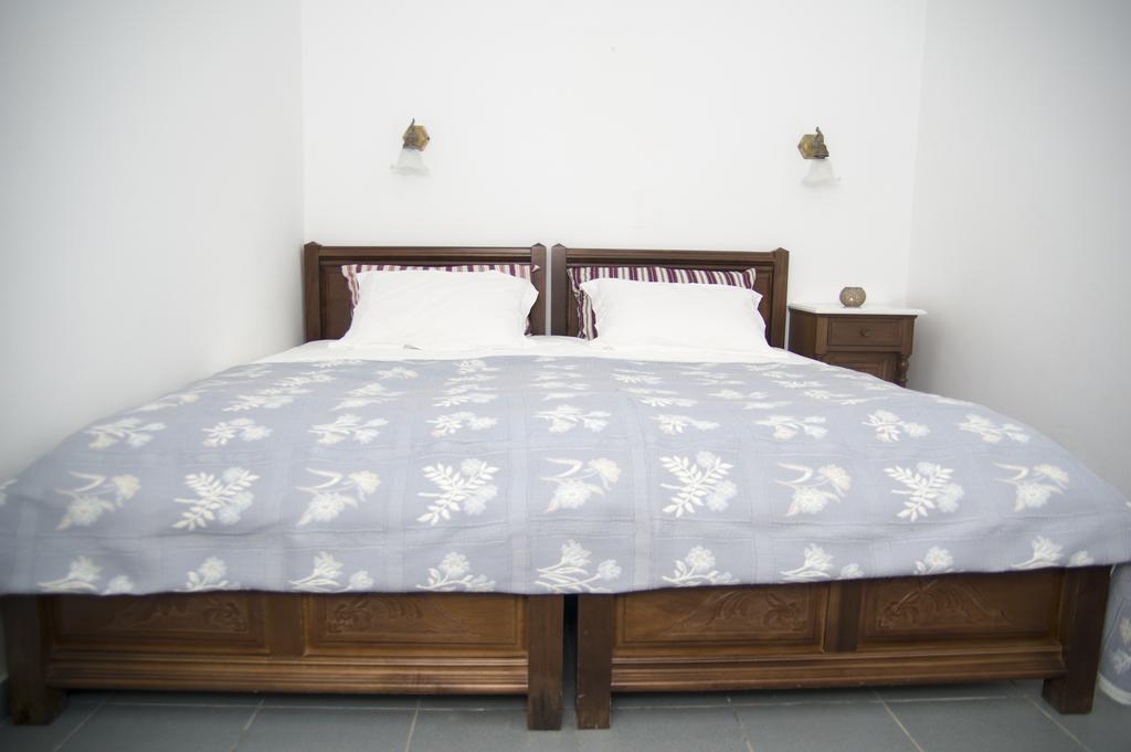 Erato Apartament Batsi